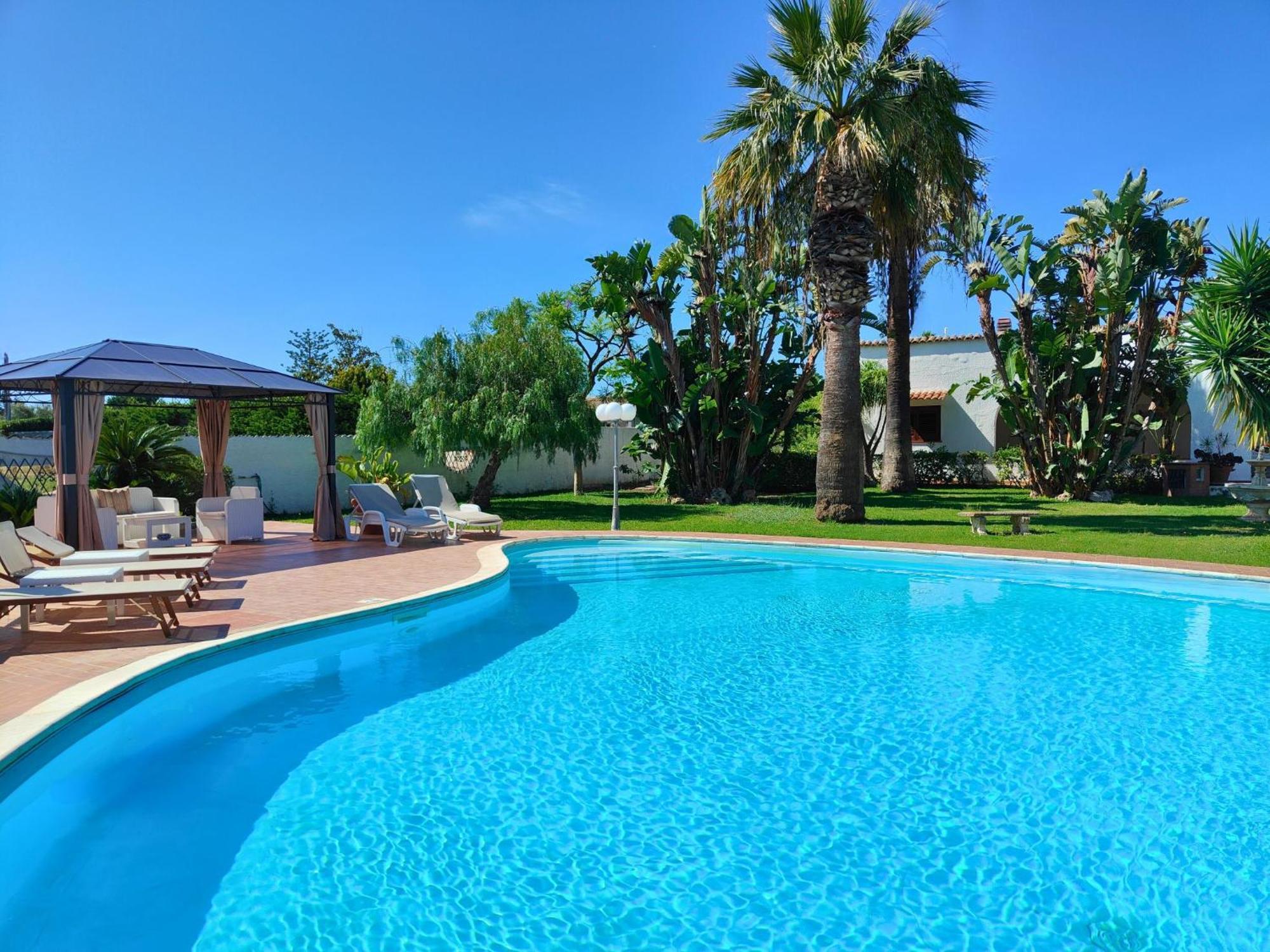 Villa Alfonsa, Fontane Bianche, Siracusa, Private Pool, 10Min From The Beach Extérieur photo