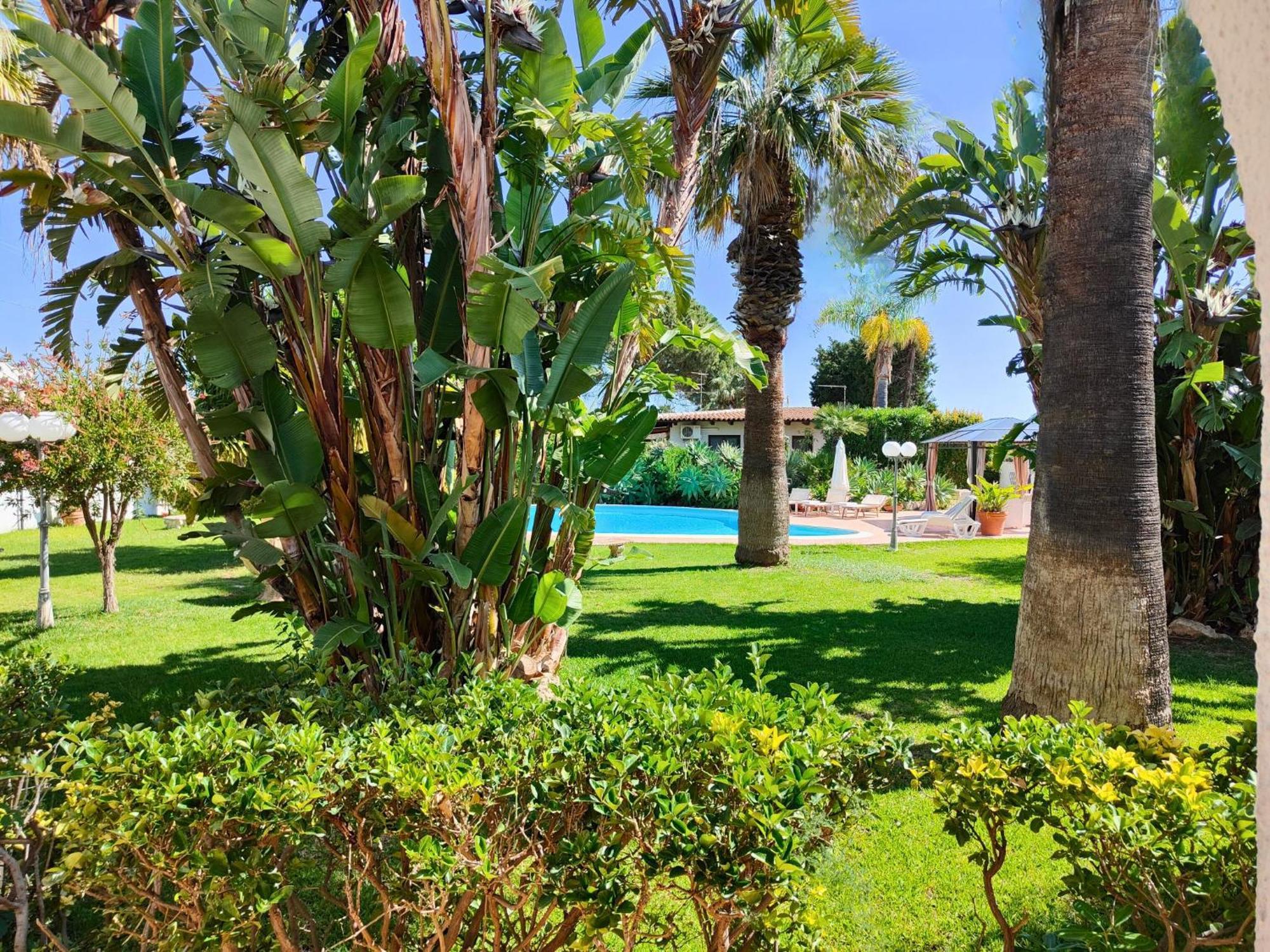 Villa Alfonsa, Fontane Bianche, Siracusa, Private Pool, 10Min From The Beach Extérieur photo